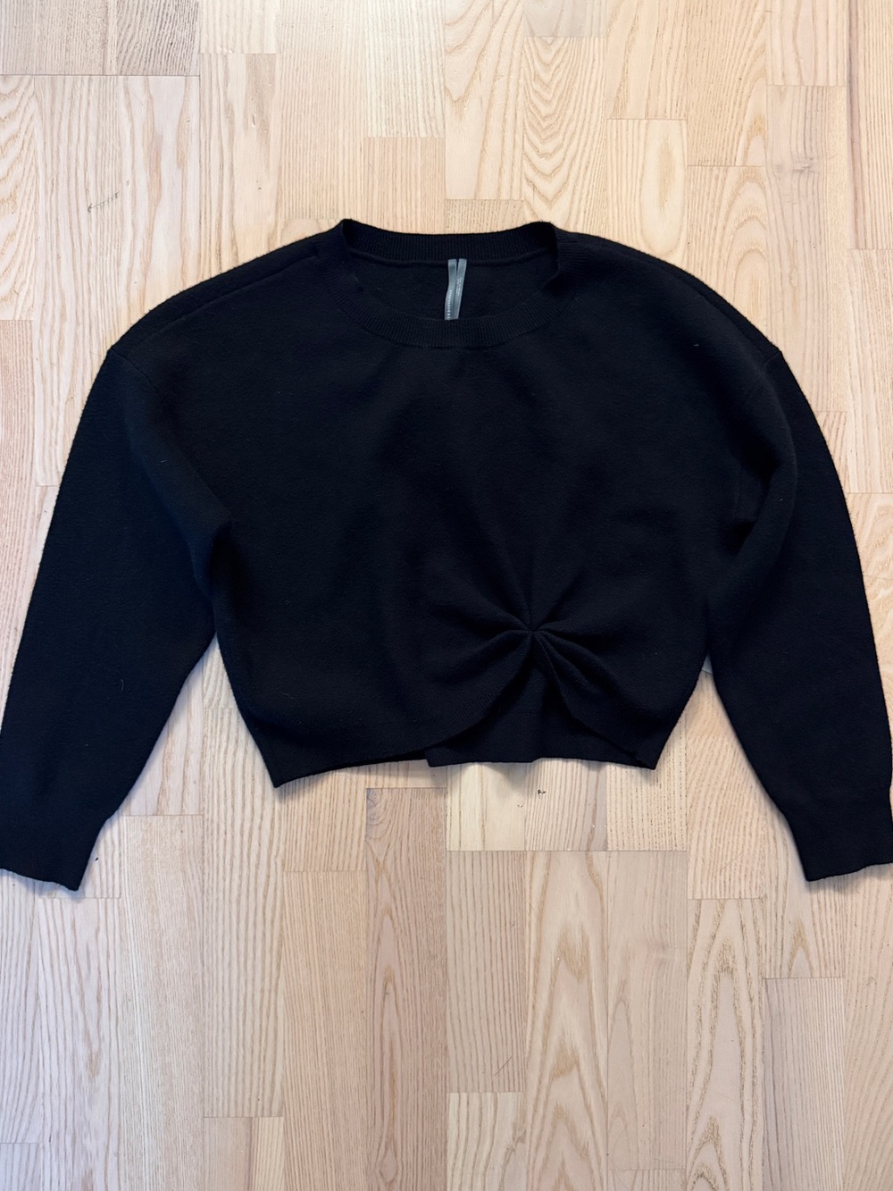 NWT Black Twist-Front Cropped Anthropologie Sweater